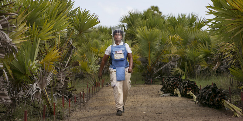 Le donne che rimuovono le mine in Sri Lanka