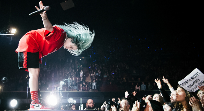 Billie Eilish in concerto a Inglewood, California. (Emma McIntyre/Getty Images for KROQ/Entercom)