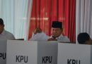 In Indonesia, 272 persone sono morte per la fatica contando i voti delle elezioni, dice la Commissione elettorale