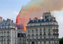 Il video del crollo della guglia di Notre-Dame
