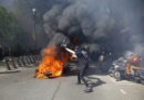 Anche oggi a Parigi sono in corso manifestazioni dei "gilet gialli" e ci sono stati scontri con la polizia