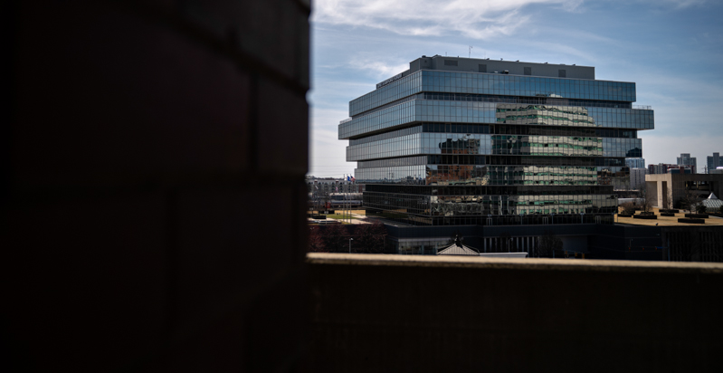 La sede di Purdue Pharma a Stamford, Connecticut. (Drew Angerer/Getty Images)