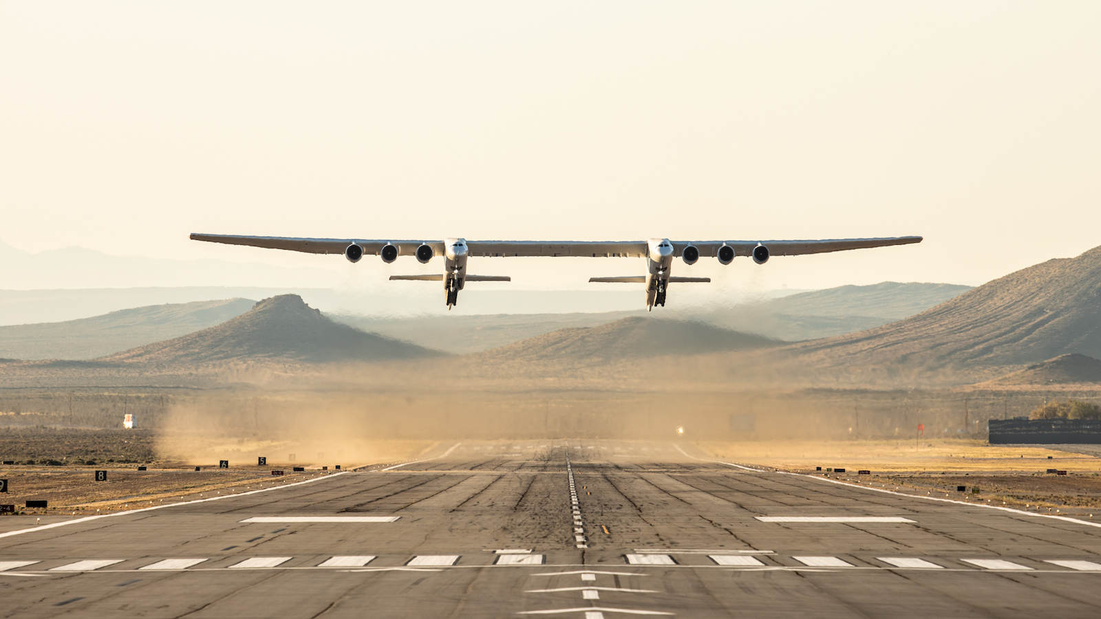 (Stratolaunch Systems)