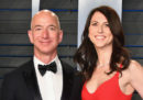 MacKenzie Bezos, ex moglie di Jeff Bezos, darà in beneficenza metà della sua ricchezza
