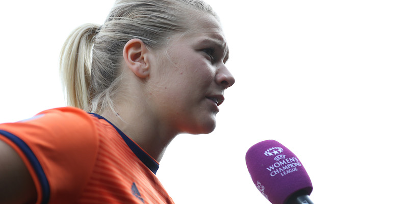 Ada Hegerberg parla alla stampa prima della finale di UEFA Champions League (Catherine Ivill/Getty Images)