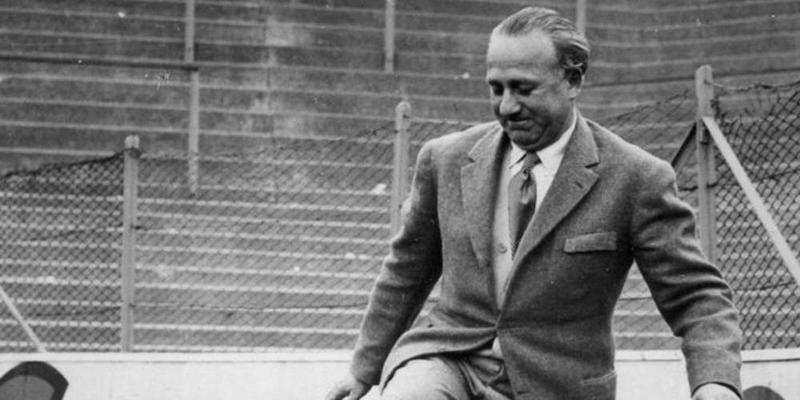 Erno Erbstein allo stadio Filadelfia di Torino negli anni Quaranta