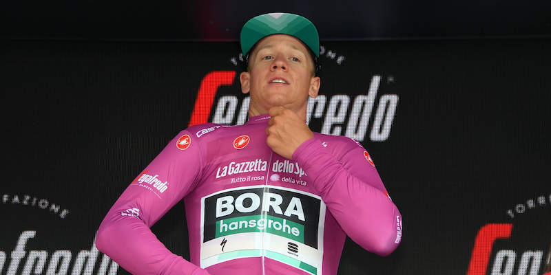 Pascal Ackermann ha vinto la quinta tappa del Giro d'Italia, da Frascati a Terracina