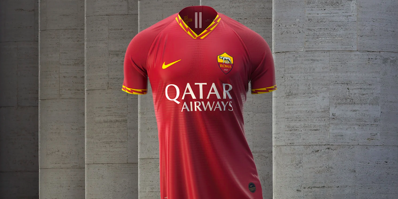 La nuova maglia casalinga della Roma (Nike/Roma)