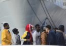 Una nave militare maltese ha soccorso più di 200 migranti nel Mediterraneo