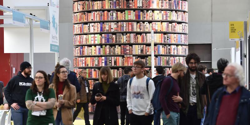 Al Salone del Libro di Torino, il 9 maggio 2019 (ANSA/ ALESSANDRO DI MARCO)