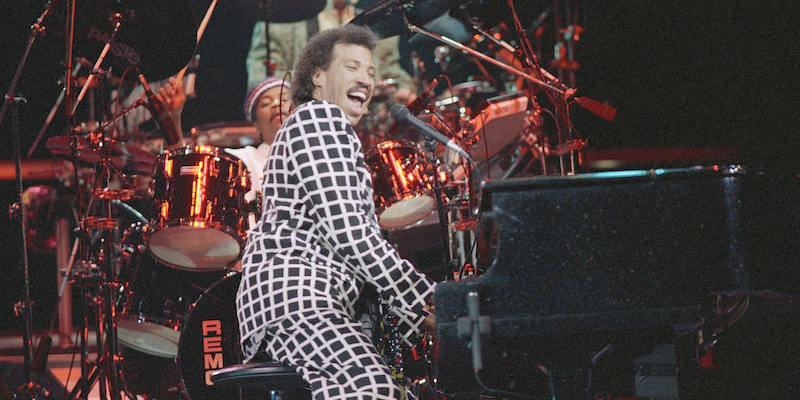 Lionel Richie nel 1987. (AP Photo/Jeff Robbins)