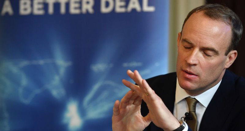 L’ex segretario britannico per Brexit Dominic Raab è stato eliminato dalle primarie per scegliere il nuovo leader dei Conservatori