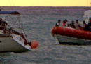 59 migranti partiti dalla Turchia a bordo di una barca a vela sono sbarcati vicino a Crotone