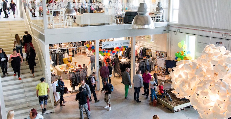 Il centro commerciale ReTuna, a Eskilstuna, in Svezia
