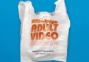 I sacchetti di plastica che fanno passare la voglia di usare i sacchetti di plastica