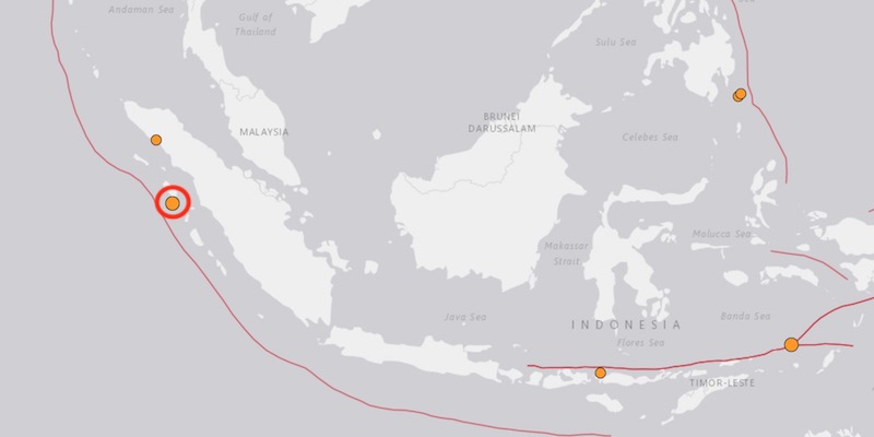 L'epicentro delle due scosse del 3 giugno 2019 a Sumatra evidenziato in rosso in una mappa della USGS