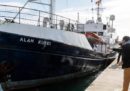 La nave Alan Kurdi ha soccorso 40 migranti al largo della Libia