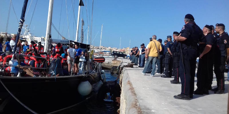 La Alex a Lampedusa (ANSA/FRANCO ZAVATTI)