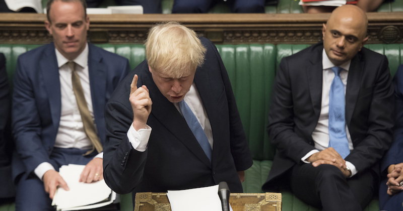 Boris Johnson durante il suo primo discorso da primo ministro alla Camera dei Comuni britannica (Jessica Taylor/House of Commons via AP)