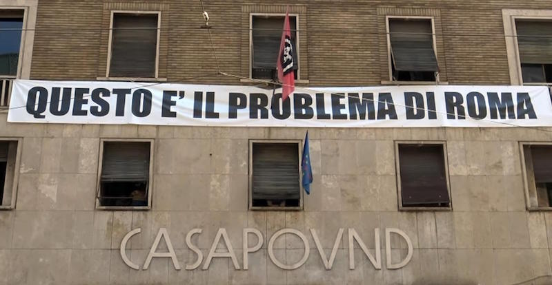 La facciata dell'edificio occupato da Casapound a Roma (ANSA/ UFFICIO STAMPA)