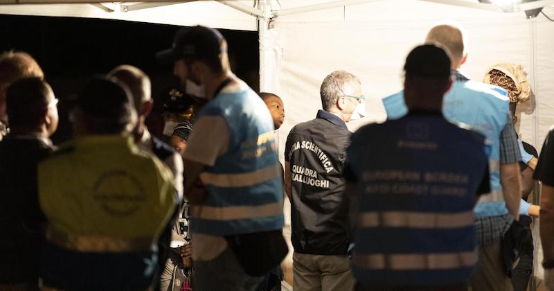 Nella notte 47 migranti sono stati fatti sbarcare a Pozzallo, in Sicilia