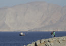 L'Iran ha detto di avere sequestrato una petroliera straniera accusata di trafficare carburante nello stretto di Hormuz