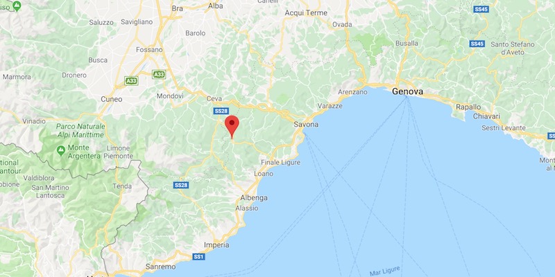 Un piccolo aereo è precipitato in provincia di Savona e le due persone a bordo sono morte