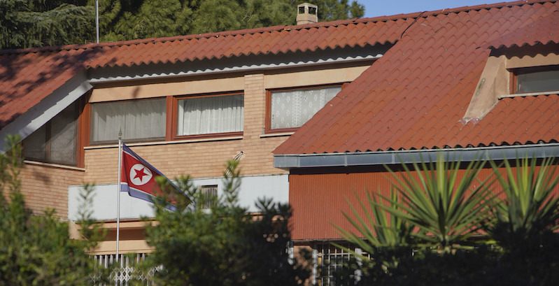 L'ambasciata nordcoreana a Roma (AP Photo/Andrew Medichini)