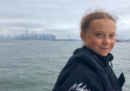 Greta Thunberg è arrivata a New York dopo un viaggio in barca a vela dal Regno Unito