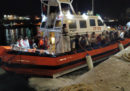 57 migranti sono sbarcati a Lampedusa dopo essere stati intercettati dalla Guardia di Finanza