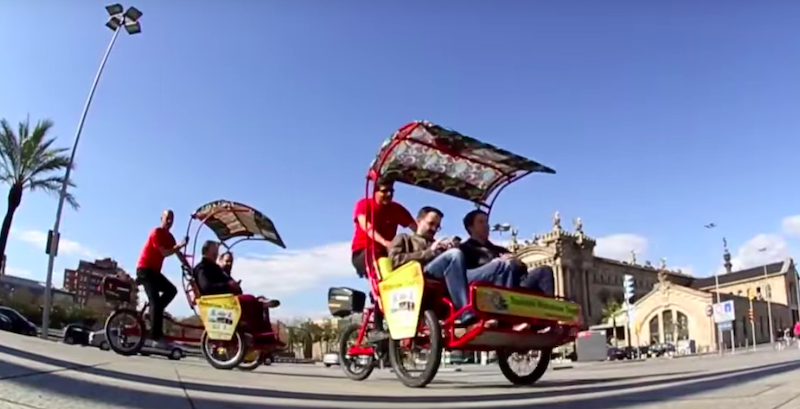 Barcellona vuole ridurre il numero dei risciò in città