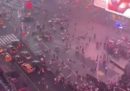 Martedì sera a Times Square c'è stato un momento di panico collettivo quando il rumore di alcune motociclette è stato scambiato per una sparatoria