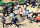 In Zimbabwe ci sono stati violenti scontri tra polizia e manifestanti