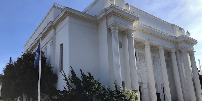 La sede dell'Internet Archive a San Francisco (Wikimedia Commons)
