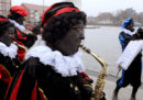 La tradizionale parata di San Nicola organizzata dalla TV statale dei Paesi Bassi non avrà più attori con la faccia dipinta di nero