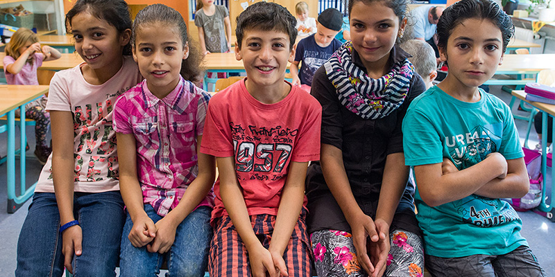 Nour, Kamala, Bourhan, Roaa e Mohammad nella scuola di Golzow, 22 giugno 2016 (Patrick Pleul/picture-alliance/dpa/AP Images