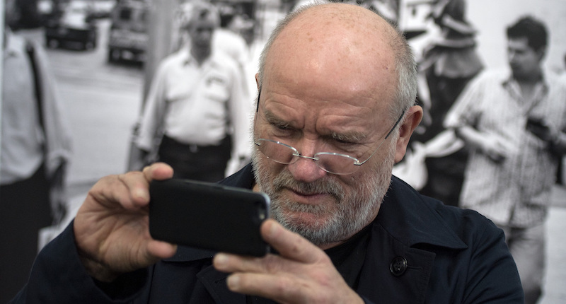 Peter Lindbergh alla mostra Women on Street a Düsseldor (esposta fino al 30 aprile 2017), 2 febbraio 2017
(Federico Gambarini/dpa/ansa)