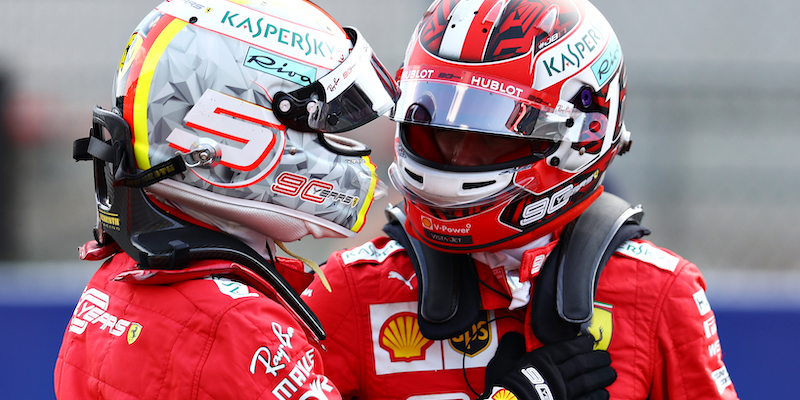 Sebastian Vettel e Charles Leclerc dopo le qualifiche del Gran Premio del Belgio (Mark Thompson/Getty Images)