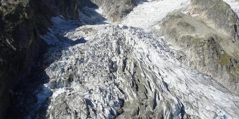 Il ghiacciaio Planpincieux, lungo il versante italiano del massiccio del Monte Bianco, il 24 settembre 2019 (ANSA / Ufficio Stampa Comune di Courmayeur)