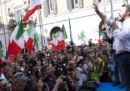 Le foto della manifestazione di Salvini e Meloni fuori da Montecitorio