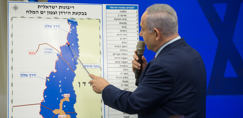 Il primo ministro Benjamin Netanyahu annuncia il suo piano per annettere la Valle del Giordano. (Amir Levy/Getty Images)