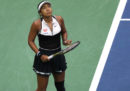 La tennista giapponese Naomi Osaka è stata eliminata agli ottavi di finale dagli US Open, di cui era campionessa in carica