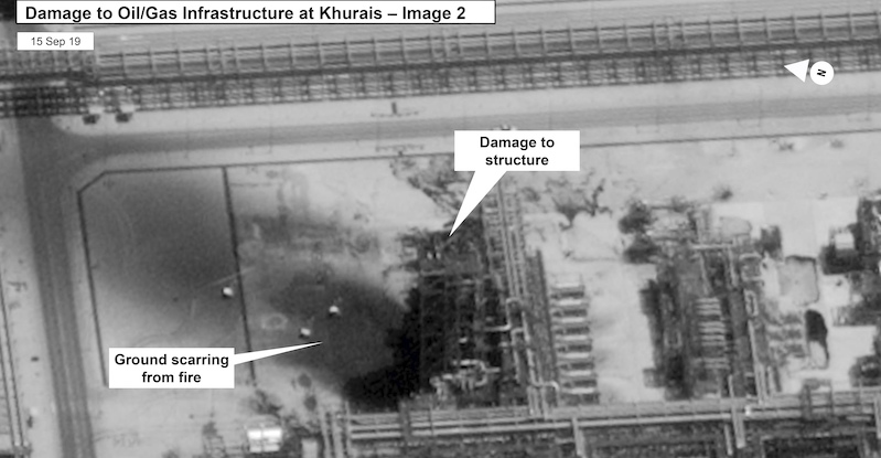 Immagine dei danni allo stabilimento petrolifero di Kuirais, a Buqyaq, Arabia Saudita (U.S. government/Digital Globe via AP)
