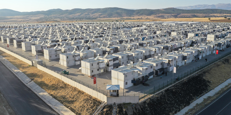 Il campo per richiedenti asilo siriani di Kahramanmaras, in Turchia, il 19 settembre 2019; ci vivono 11.500 persone (Burak Kara/Getty Images)