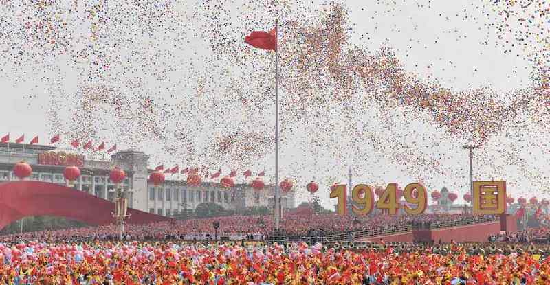 Le foto della più grande parata militare mai organizzata in Cina