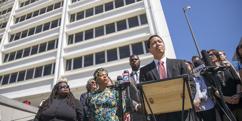 Un giudice ha bloccato temporaneamente la dura legge contro l’aborto della Georgia