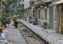 È la fine per la "strada del treno" di Hanoi?