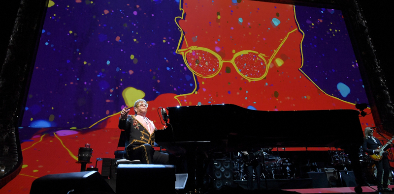 Elton John durante una data del suo tour di addio al Madison Square Garden di New York. (Michael Loccisano/Getty Images)