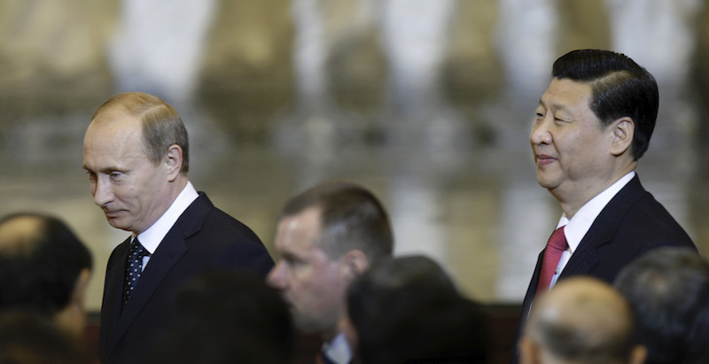 Vladimir Putin e Xi Jinping (AP Photo/Misha Japaridze)