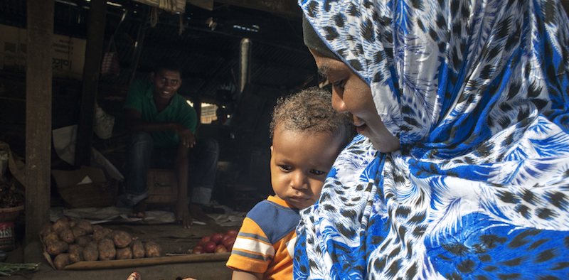 Una donna con suo figlio a Zanzibar, Tanzania
(Sergi Reboredo/picture-alliance/dpa/AP Images)